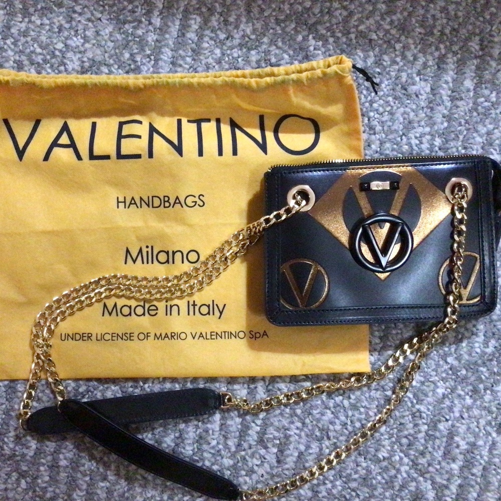 Valentino by Mario Valentino-Ginette Magnus Shoulder Bag